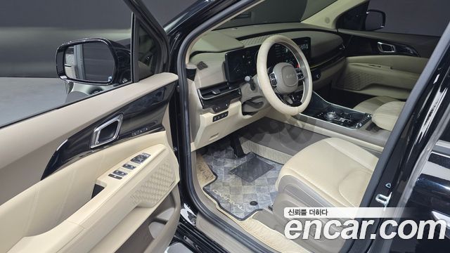 Kia Carnival 2023 thumb 11