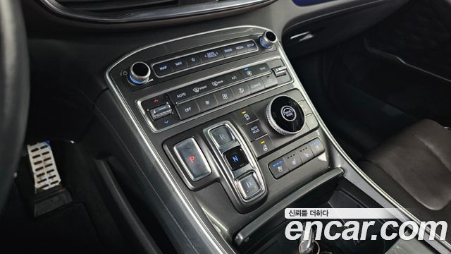 Hyundai Santa Fe 2020 thumb 9
