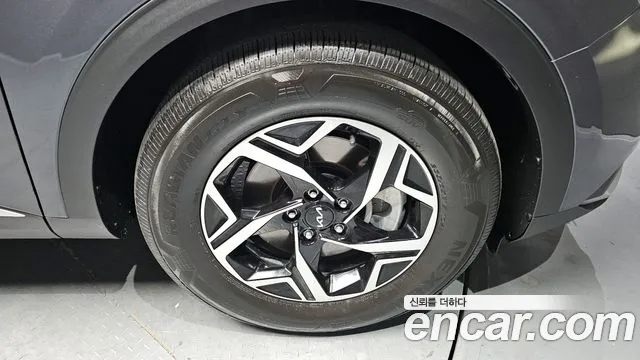 Kia Sportage 2023 thumb 2