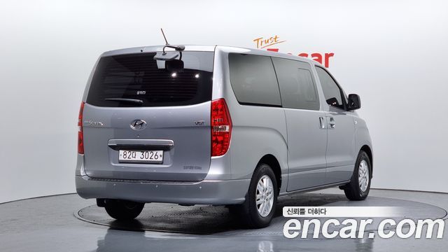 Hyundai Starex 2019 thumb 2