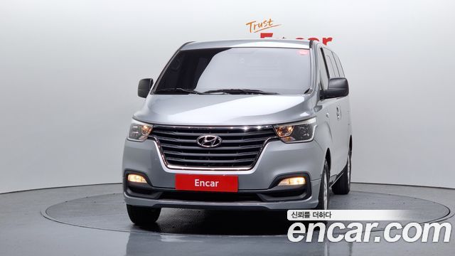 Hyundai Starex 2019 thumb 3