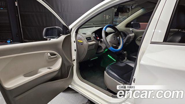 Kia Morning 2014 thumb 10