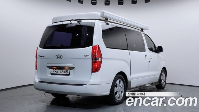 Hyundai Starex 2018 thumb 3