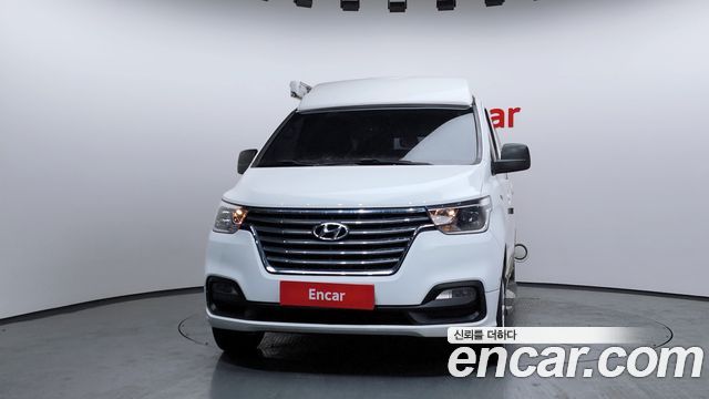 Hyundai Starex 2018 thumb 4