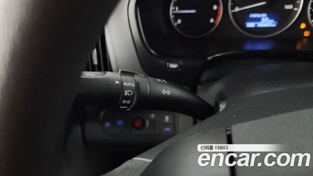 Hyundai Starex 2018 thumb 12