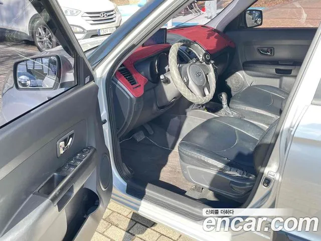 Kia Soul 2010 thumb 10