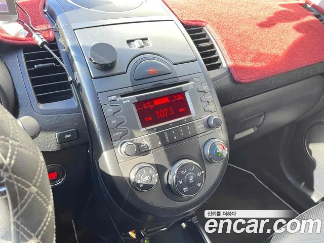 Kia Soul 2010 thumb 12
