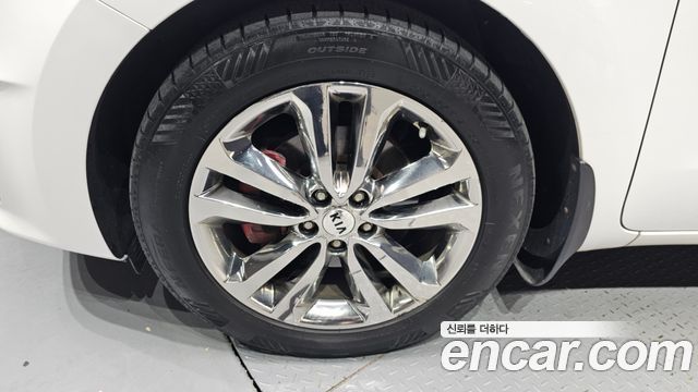 Kia Carnival 2017 thumb 5