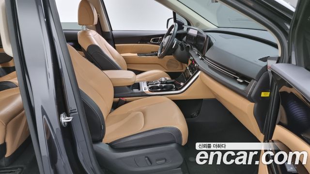 Kia Carnival 2021 thumb 12