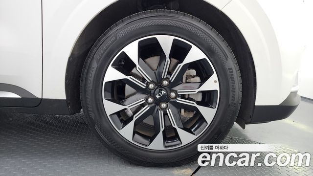 Kia Carnival 2020 thumb 6