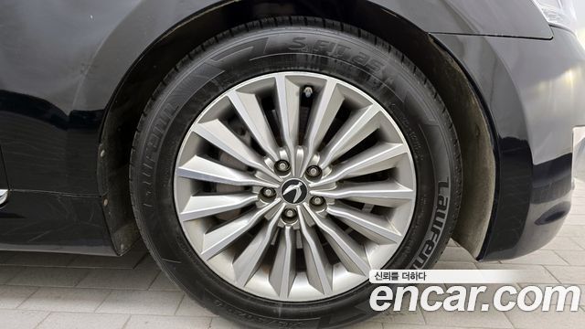 Hyundai Equus 2013 thumb 5