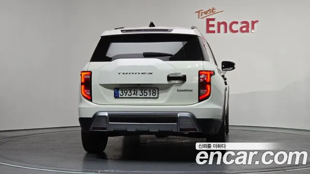 SsangYong Torres 2022 thumb 4
