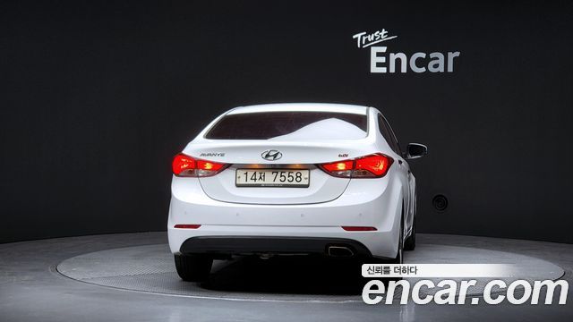 Hyundai Avante 2014 thumb 4