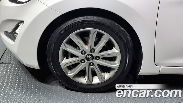 Hyundai Avante 2014 thumb 5
