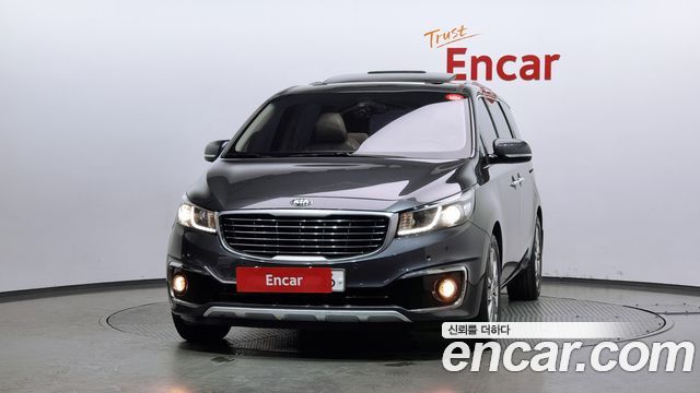 Kia Carnival 2015 thumb 3