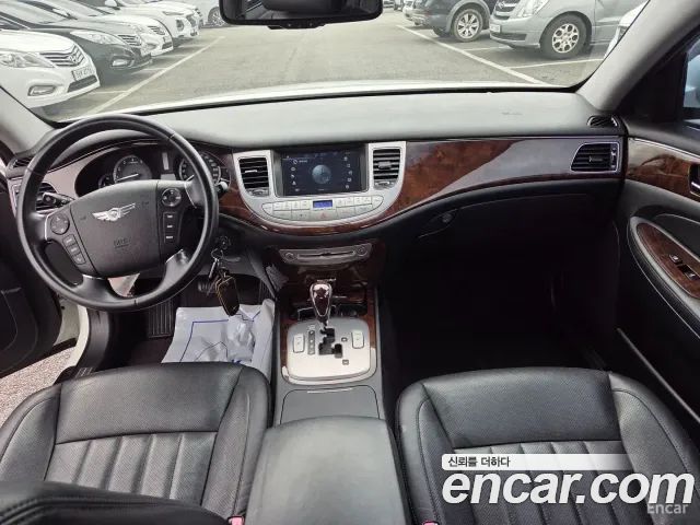 Hyundai Genesis 2010 thumb 10