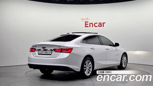 Chevrolet Malibu 2017 thumb 3