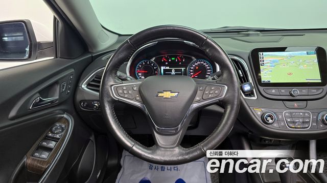 Chevrolet Malibu 2017 thumb 12