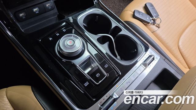 Kia Carnival 2020 thumb 9