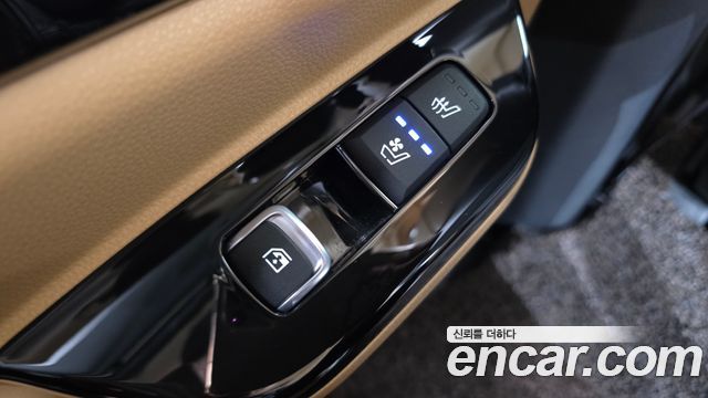 Kia Carnival 2020 thumb 11