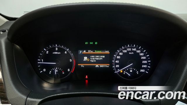 Genesis G80 2019 thumb 9