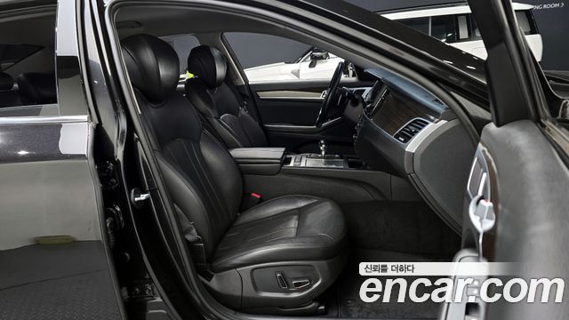 Genesis G80 2019 thumb 11