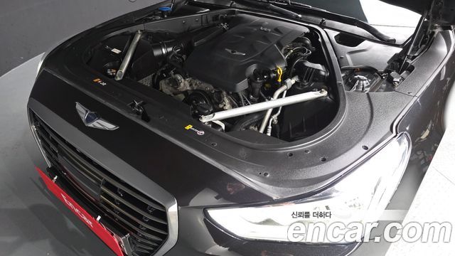 Genesis G90 2017 thumb 7