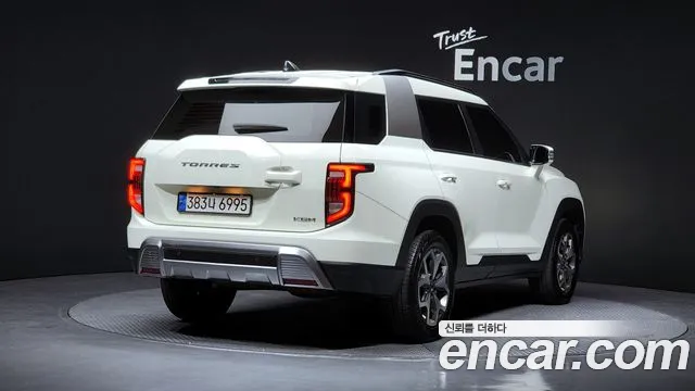 SsangYong Torres 2024 thumb 3