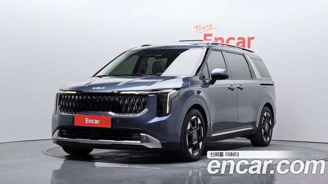 Kia Carnival 2024 thumb 2