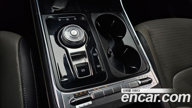 Kia Carnival 2024 thumb 10