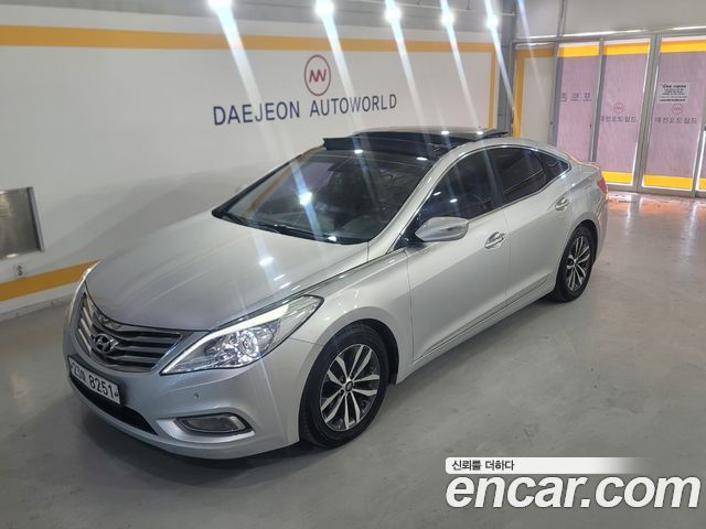 Hyundai Grandeur 2011 thumb 3