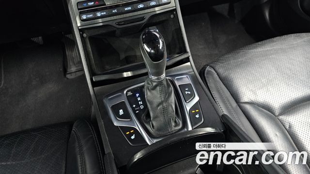 Hyundai Grandeur 2016 thumb 10
