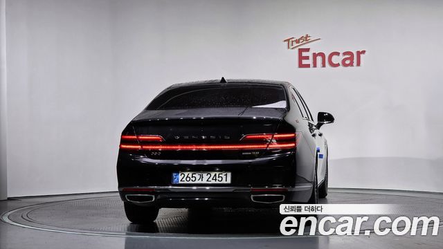 Genesis G90 2019 thumb 5