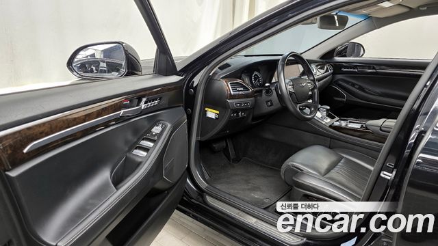 Genesis G90 2019 thumb 11