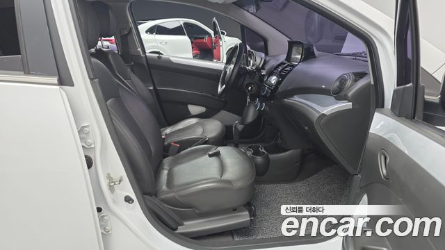 Chevrolet Spark 2015 thumb 10