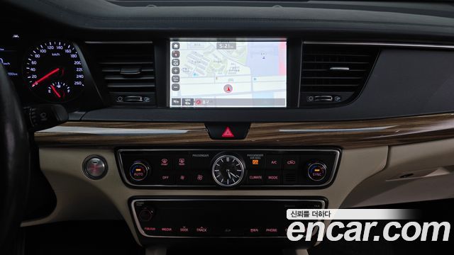 Kia K7 2016 thumb 12