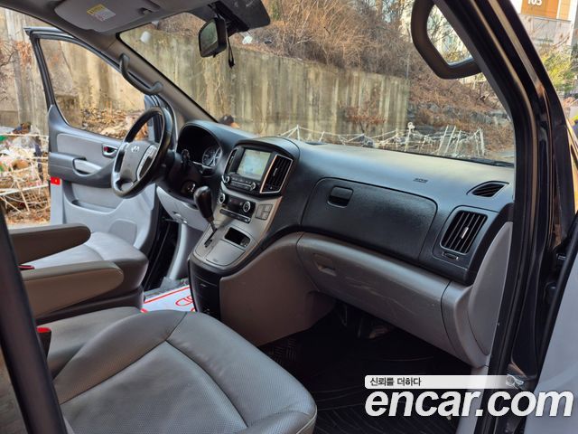 Hyundai Starex 2019 thumb 12
