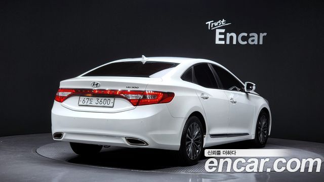Hyundai Grandeur 2014 thumb 3