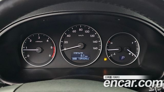 Hyundai Starex 2016 thumb 9