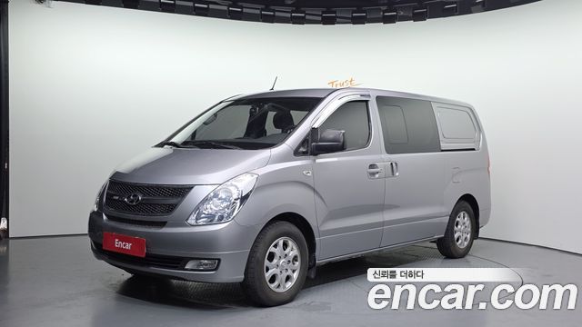Hyundai Starex 2015 thumb 2