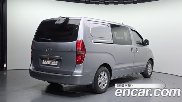 Hyundai Starex 2015 thumb 3
