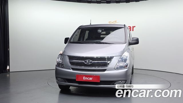 Hyundai Starex 2015 thumb 4