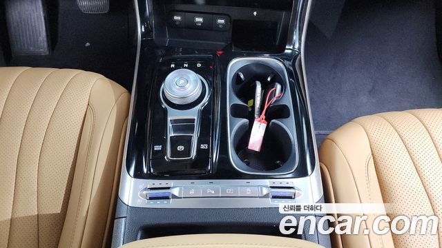 Kia Carnival 2023 thumb 9