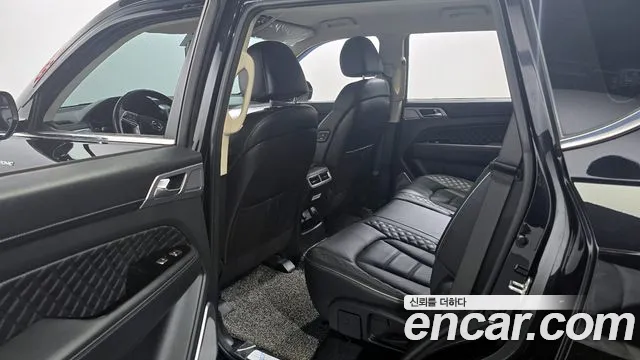 SsangYong Rexton 2021 thumb 12