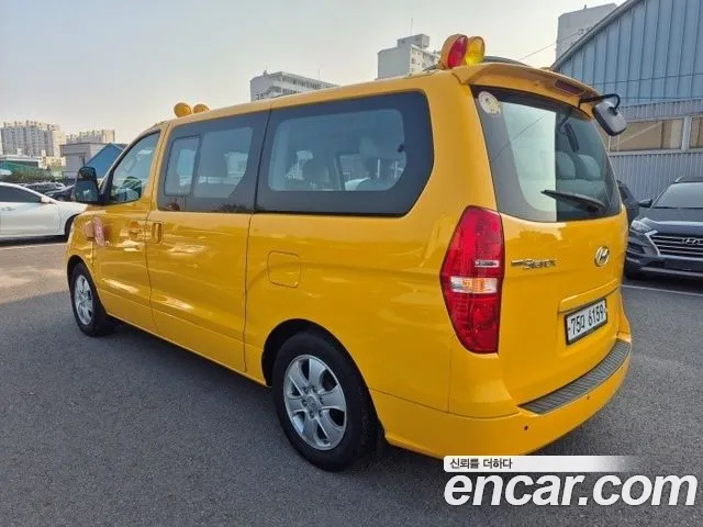Hyundai Starex 2021 thumb 6