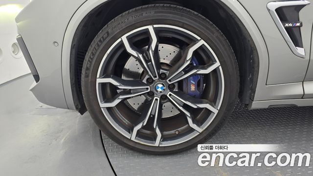 BMW X4 M 2020 thumb 6