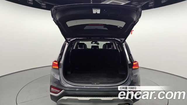 Hyundai Santa Fe 2019 thumb 12