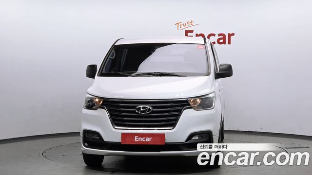 Hyundai Starex 2018 thumb 4