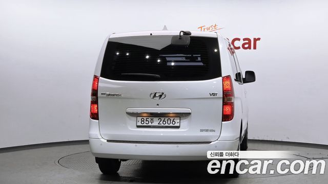 Hyundai Starex 2018 thumb 5