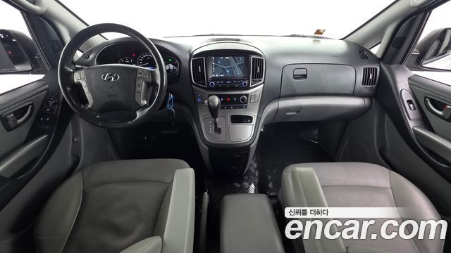 Hyundai Starex 2018 thumb 8